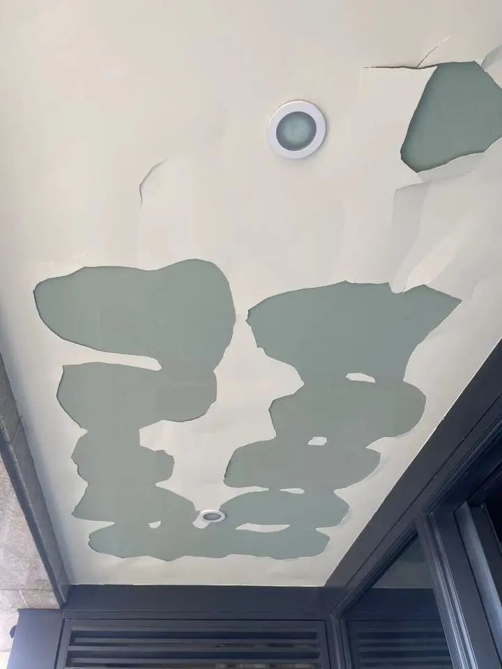 DƬ